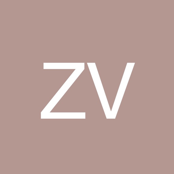 Poshmark profile picture for @fasda